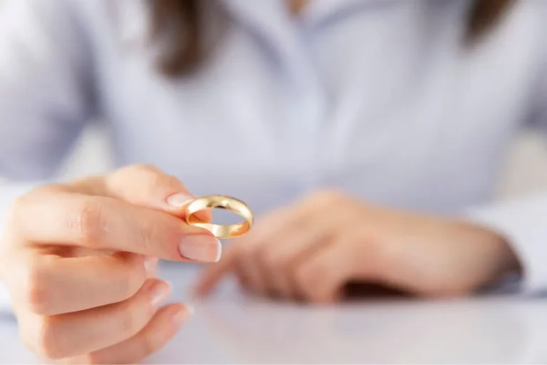 Divorce Month: The rationale behind divorce rates in January
